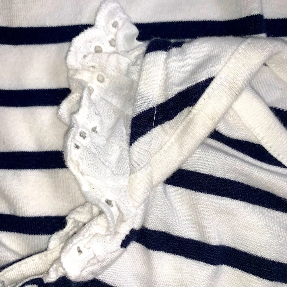 Baby Gap White & Navy Blue Striped Summer One Piece Onesie 3-6 months